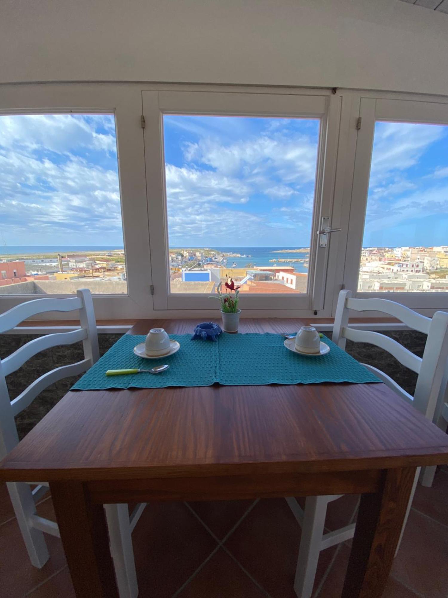 Bed and Breakfast L'Olimpo Sul Mare Lampedusa Exterior foto