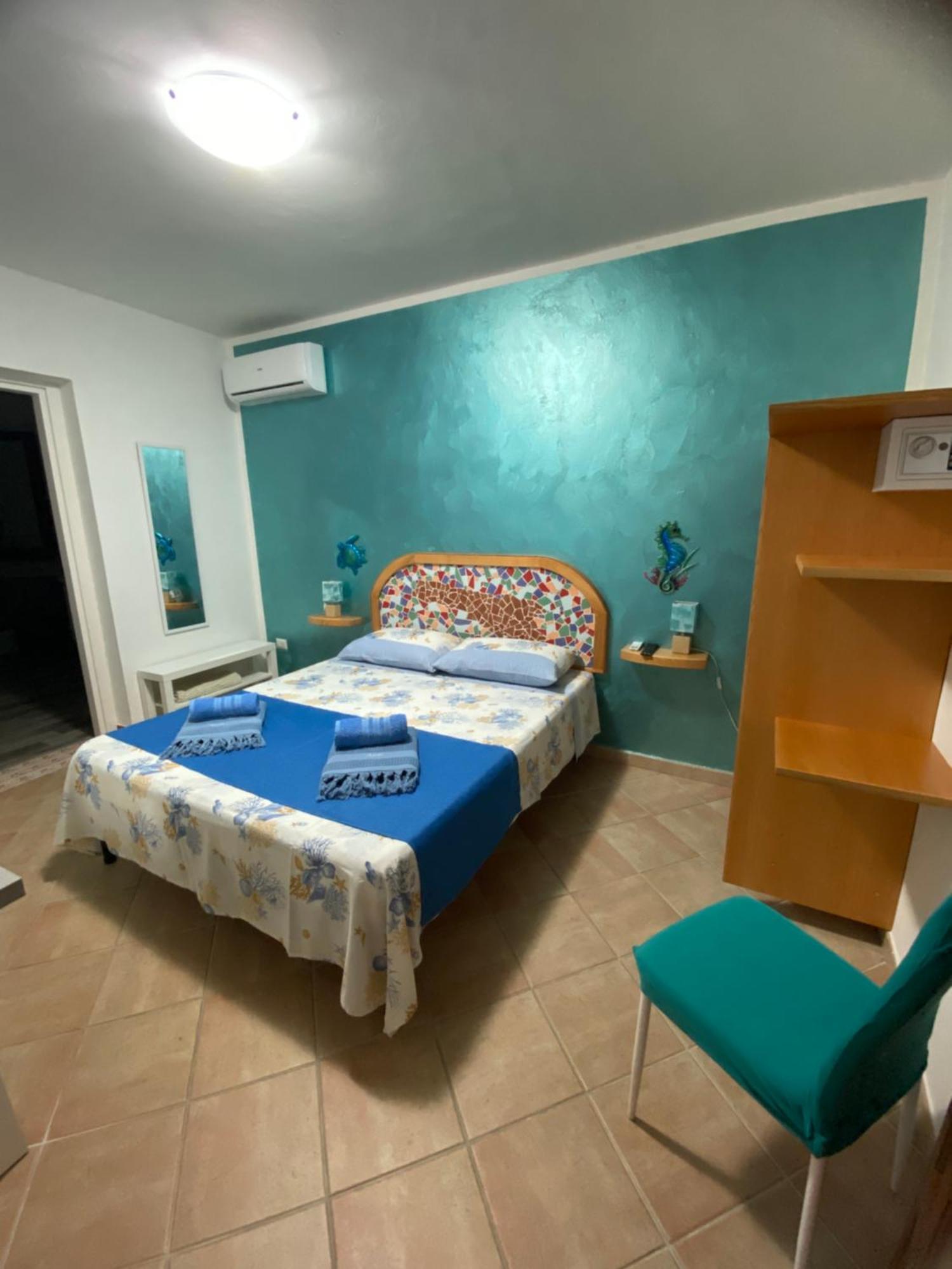 Bed and Breakfast L'Olimpo Sul Mare Lampedusa Exterior foto